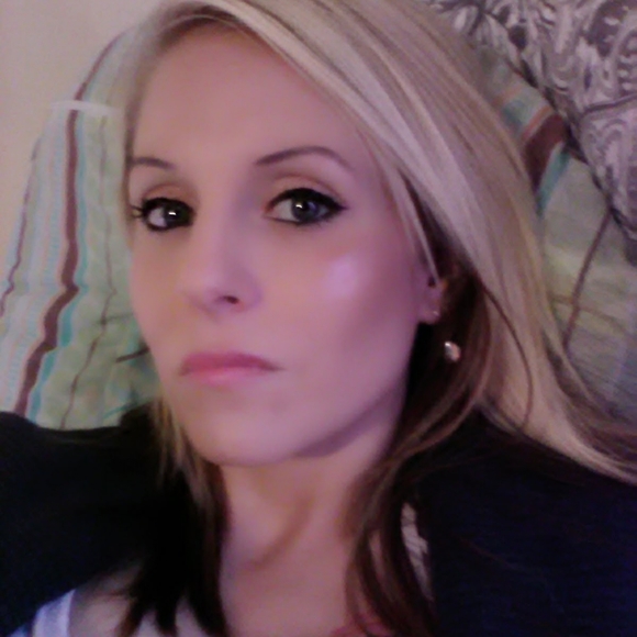 Meet your Posher, Samantha - Picture 6 of 6